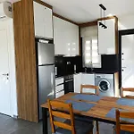 Four Seasons Life 1, Loft With One Bed Apartment *