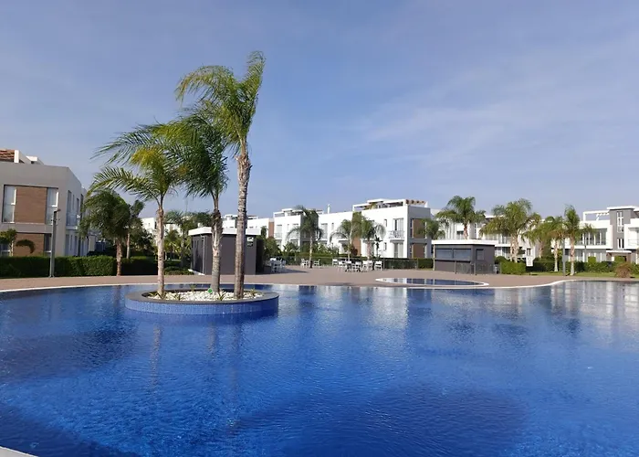 Four Seasons Life 1, Loft With One Bed Lägenhet Trikomo